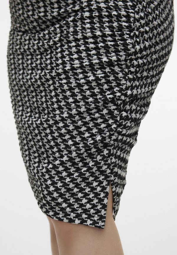Vero Moda Curve VMCBENA SKIRT