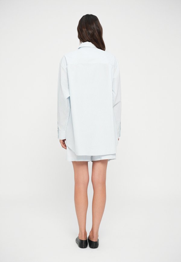 440ME BLUE STRIPE SHIRT