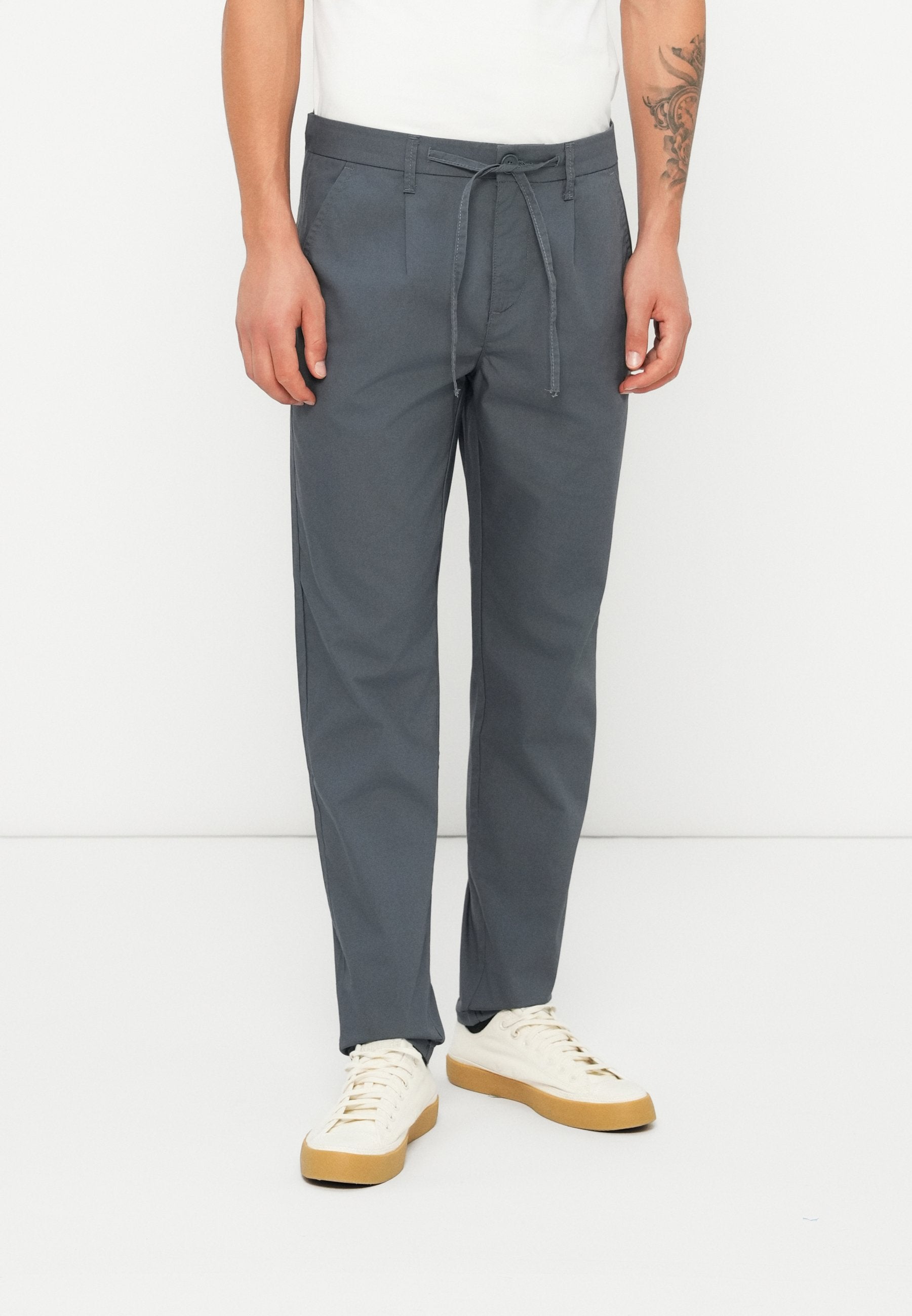 ONSTURINO TAPER FIT PANT Media 3