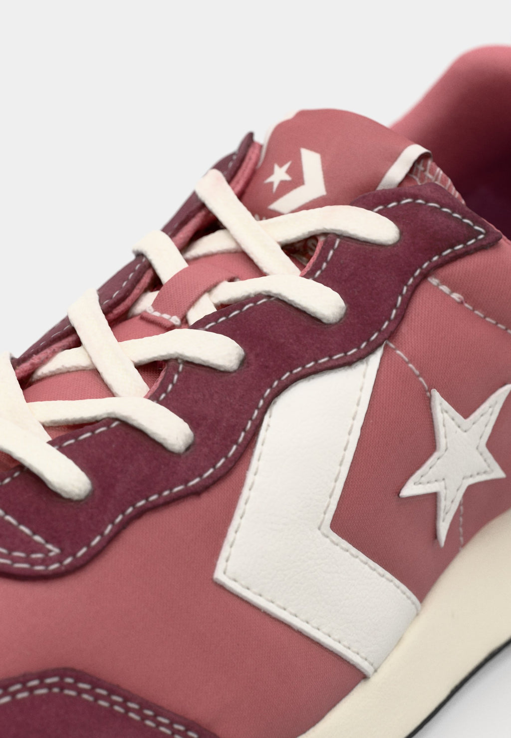 Converse OMEGA TRAINER UNISEX