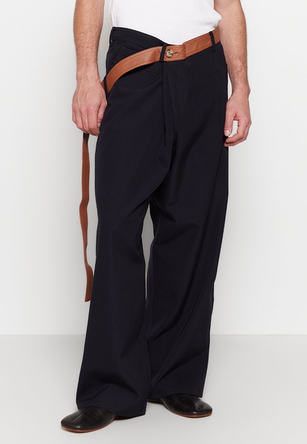 LANVIN