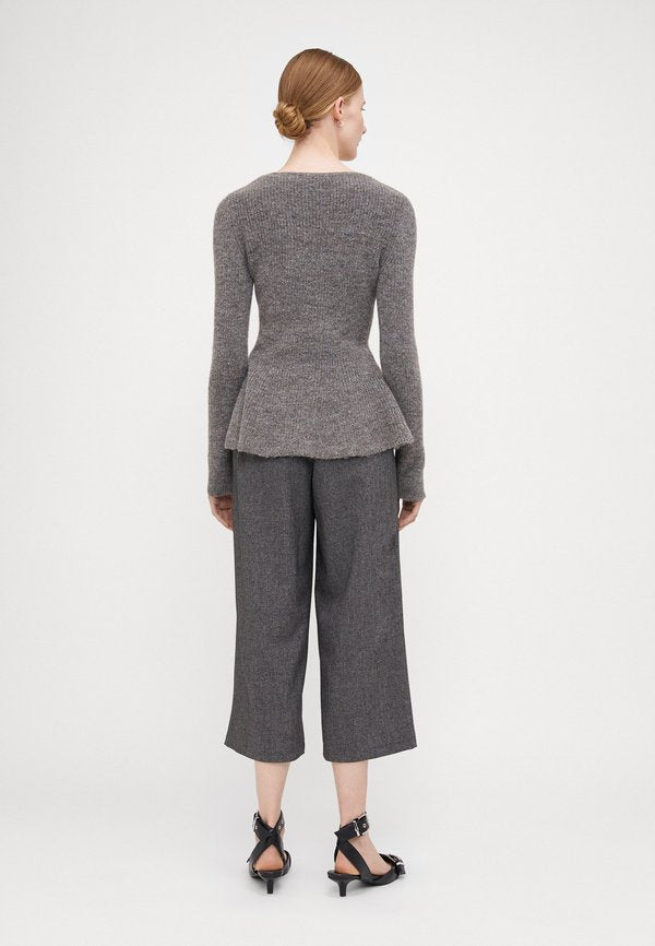 Vero Moda Tall VMDESMA U NECK PEPLUM