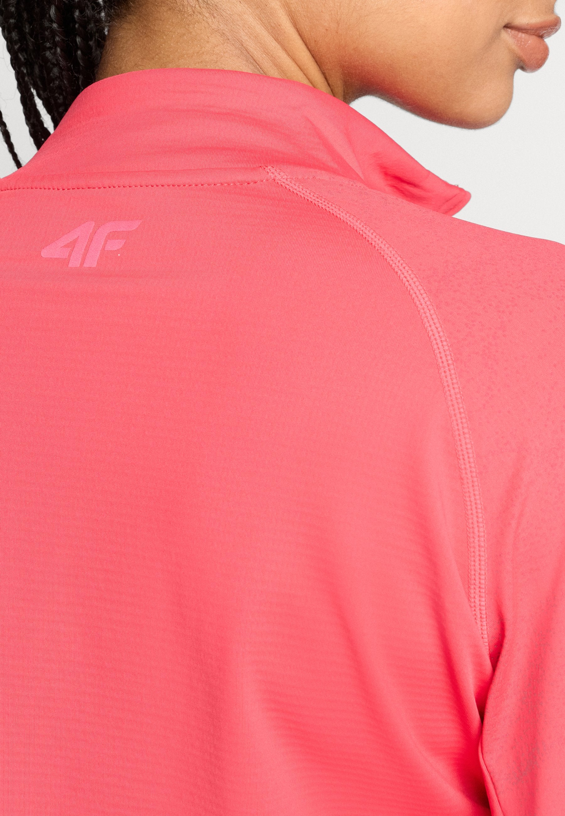 4F