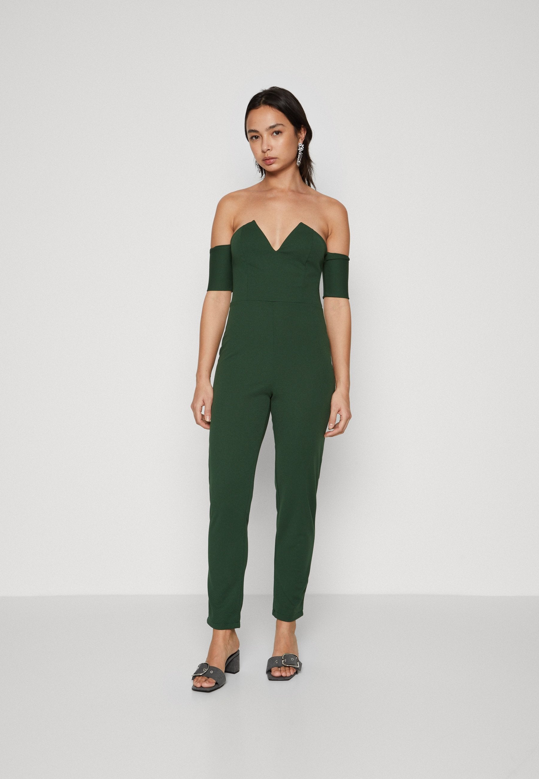 WAL G PETITE DONDA V NECK