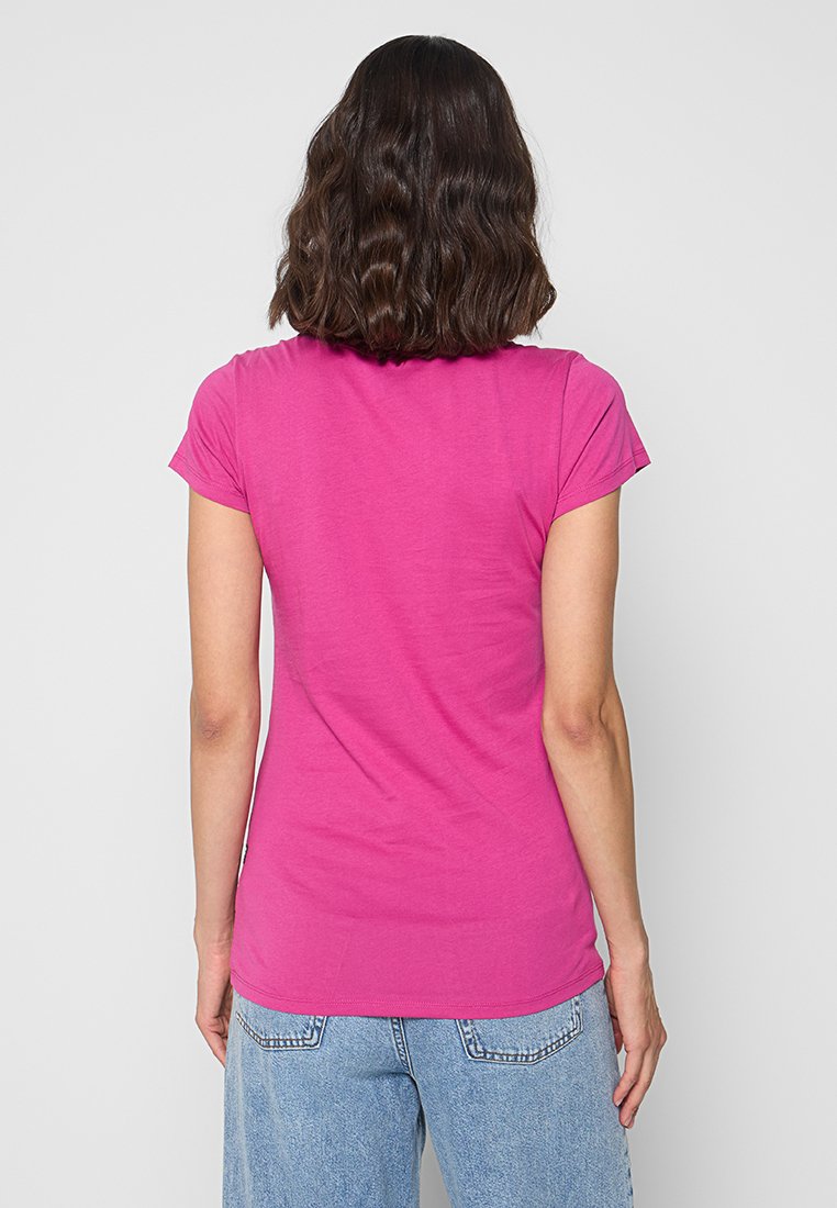 SLIM FIT 2 PACK Media 3