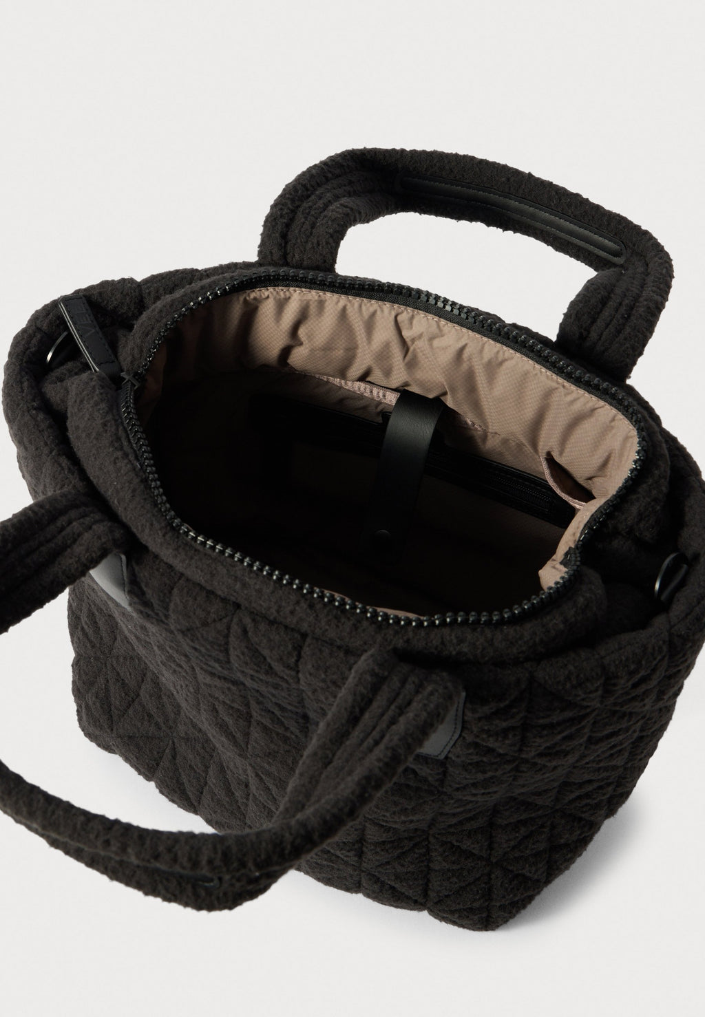 Vee Collective SMALL