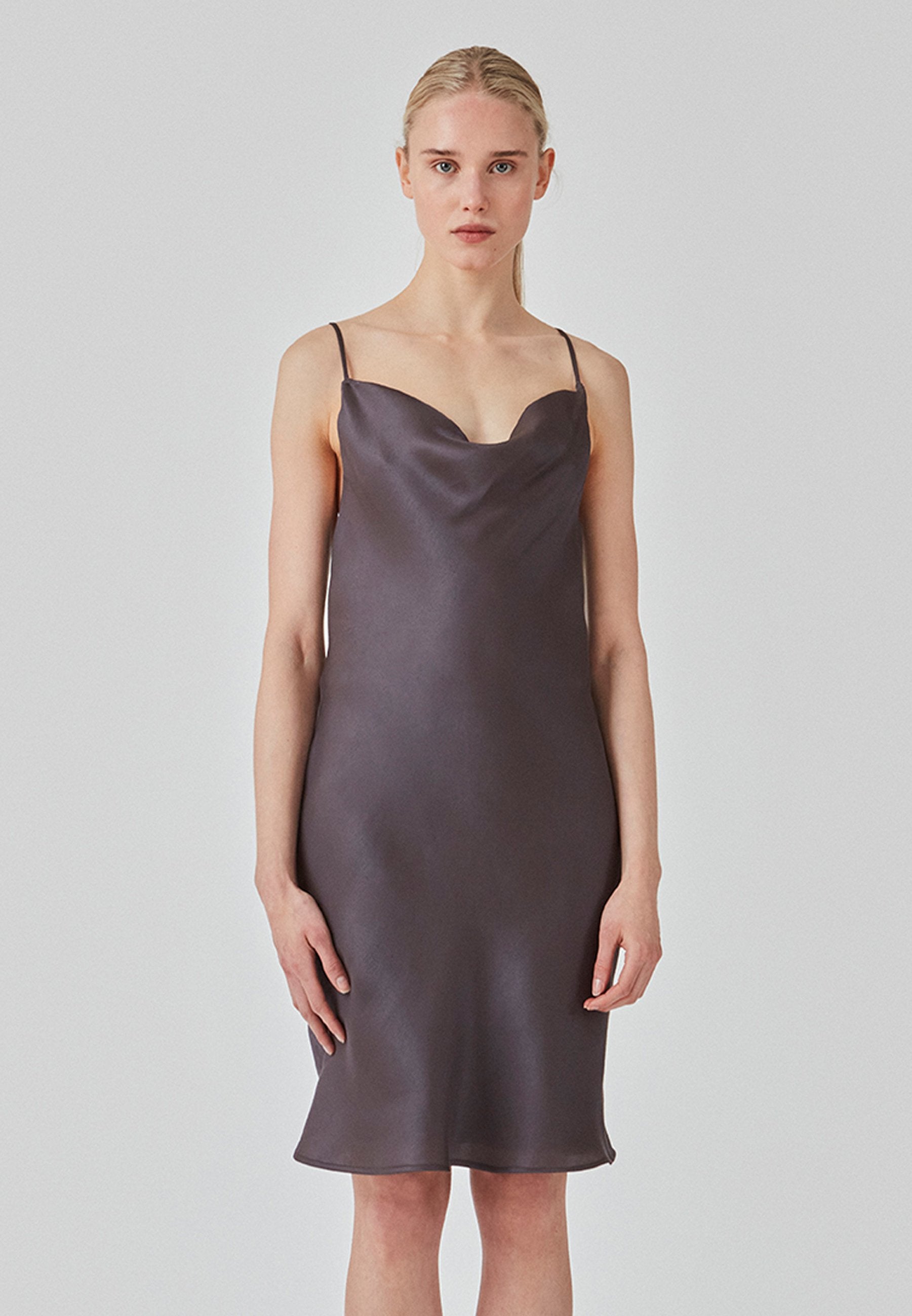 Modström DRESS