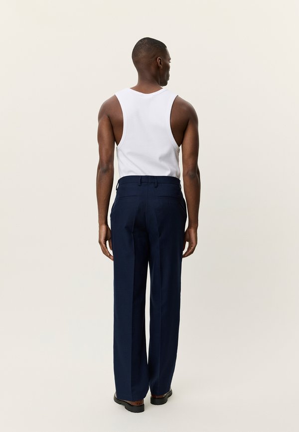 Les Deux RANDALL HOUNDSTOOTH SUIT PANTS