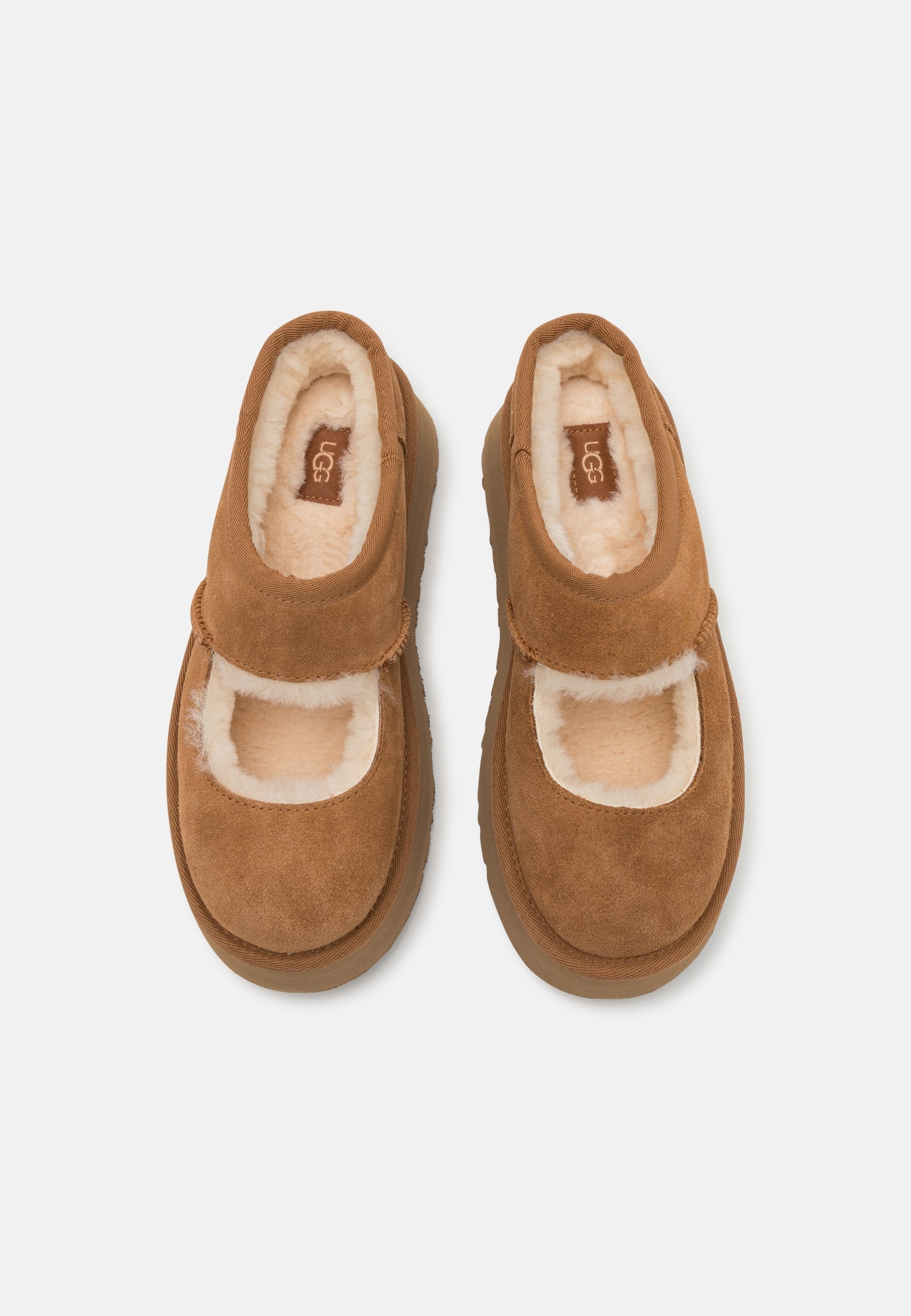 UGG BEA MARY JANE