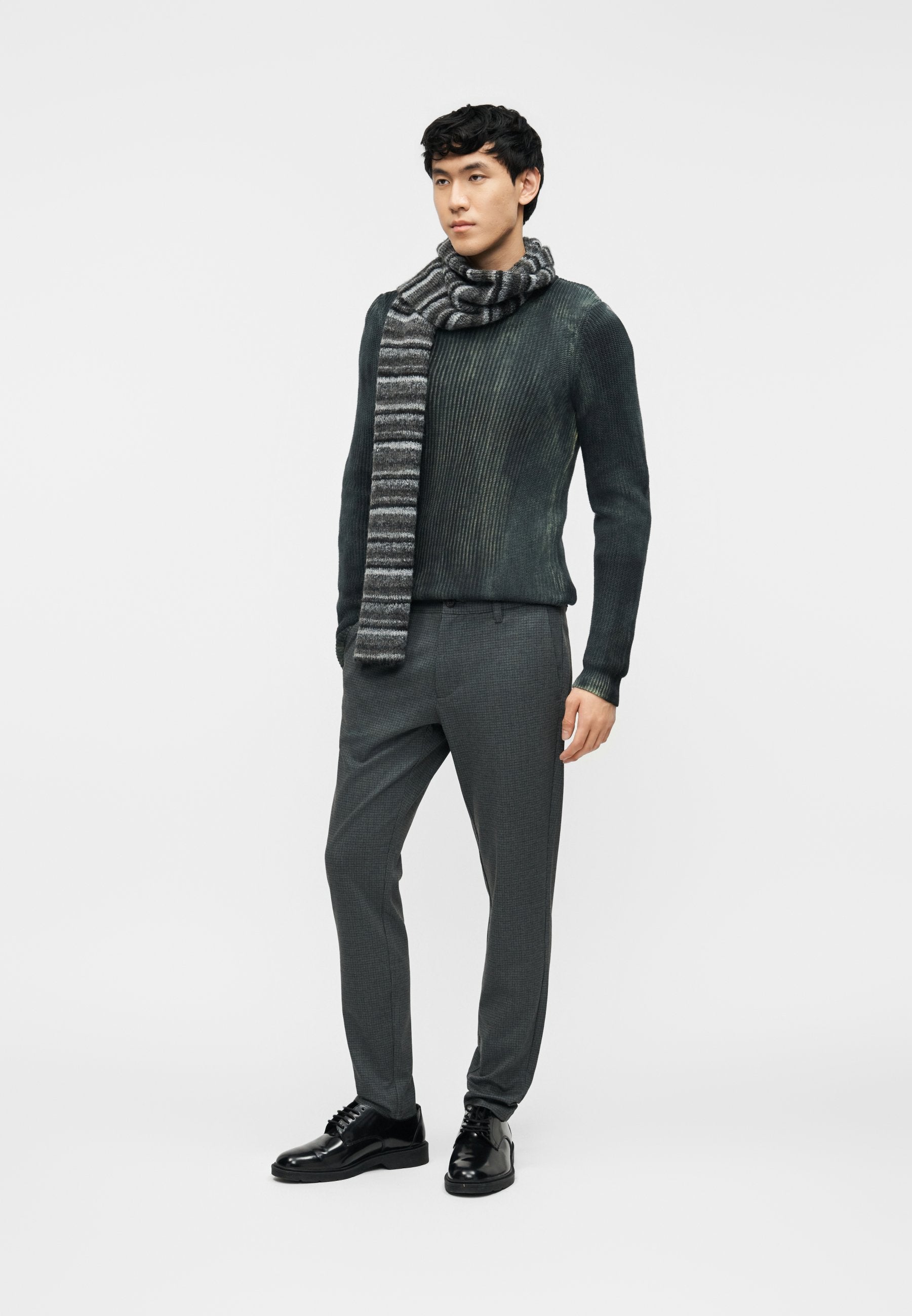 ONSMARK Slim Fit Media 2