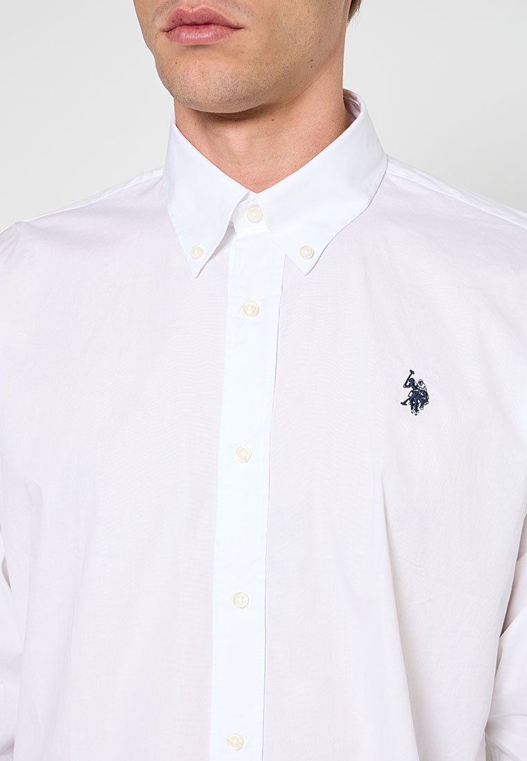 U.S. Polo Assn. REGULAR FIT