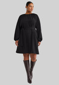 WE Fashion CURVE