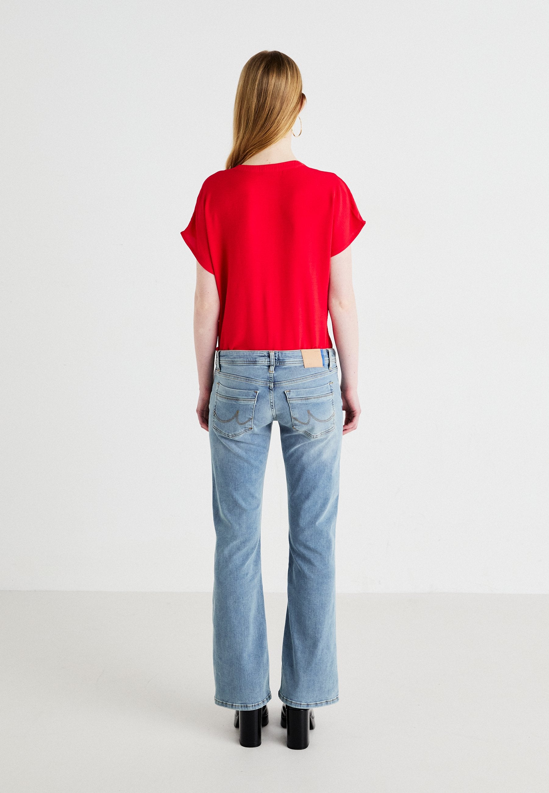 LTB LOW RISE BOOTCUT