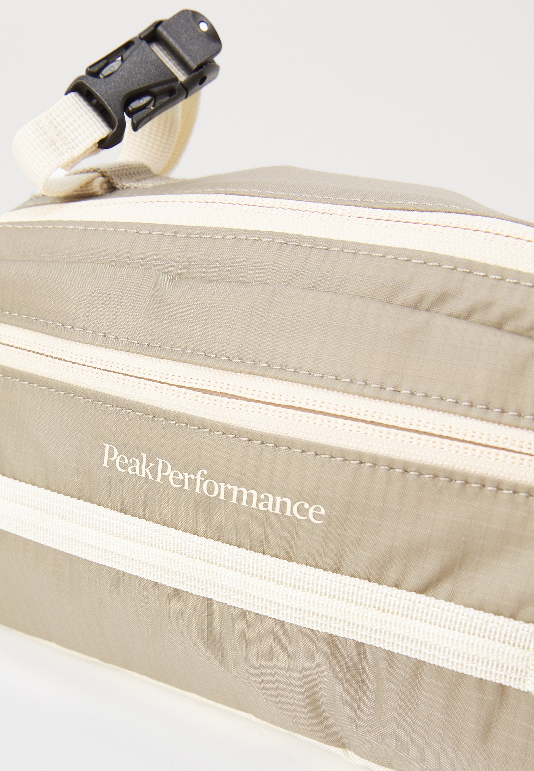 Peak Performance STREET BIKE BAG UNISEX