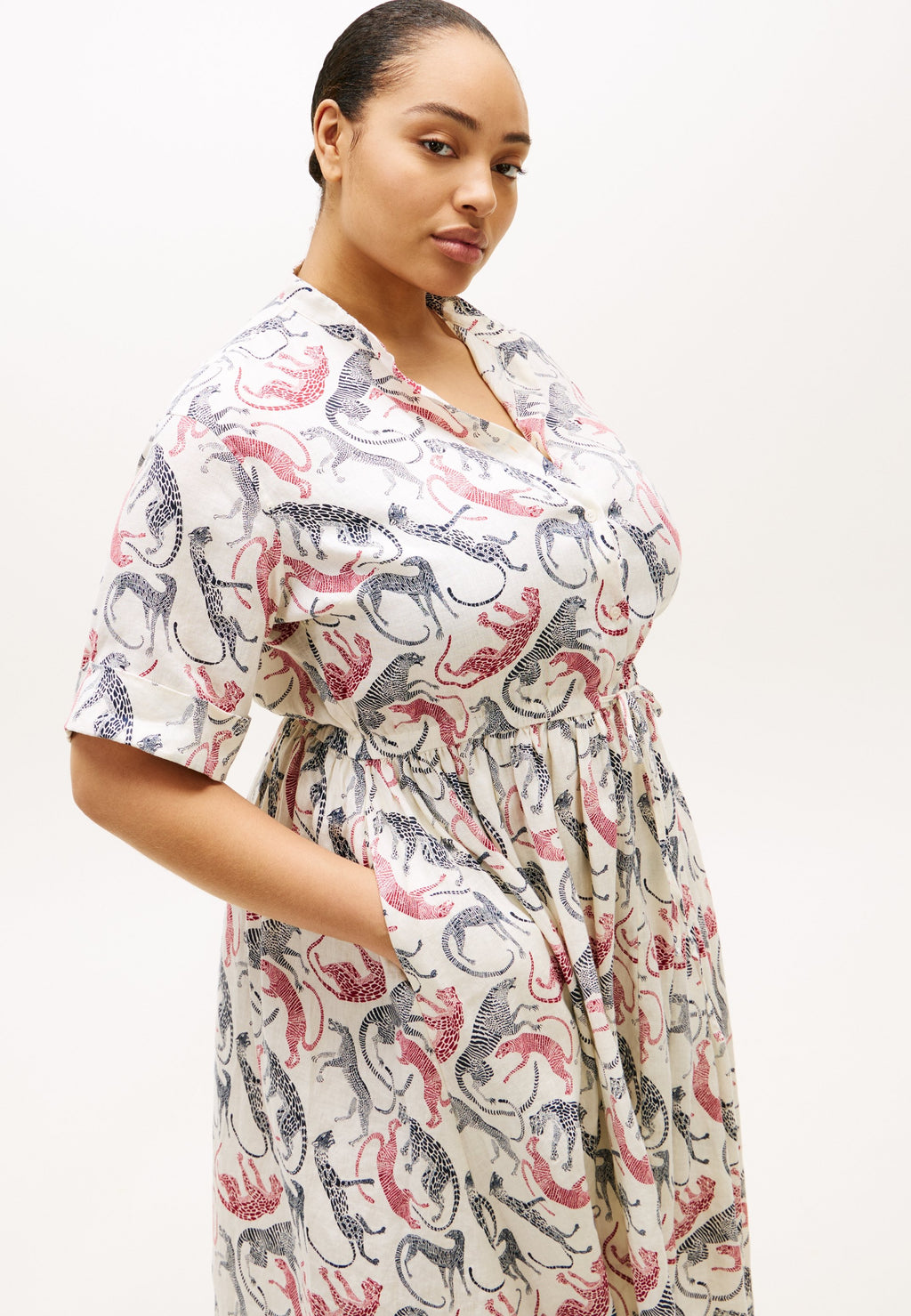 CURVE PRINT PURE LINEN MIDI SHIRT DRESS Media 4