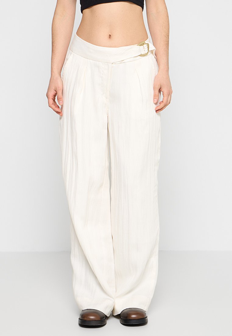 DKNY Stoffhose Media 1
