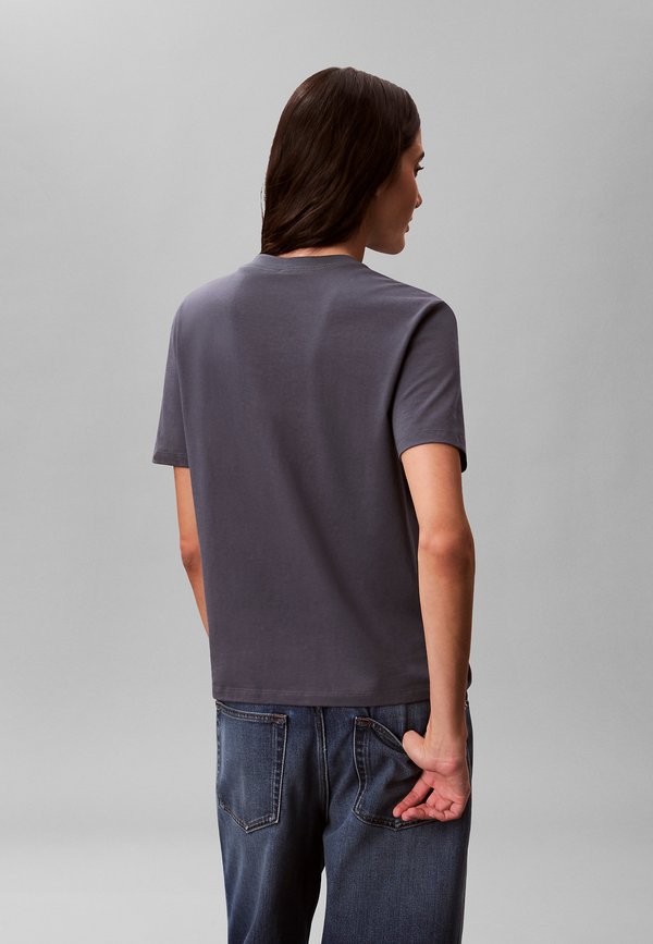 Calvin Klein Jeans SS CLASSIC FOIL MONOLOGO TEE