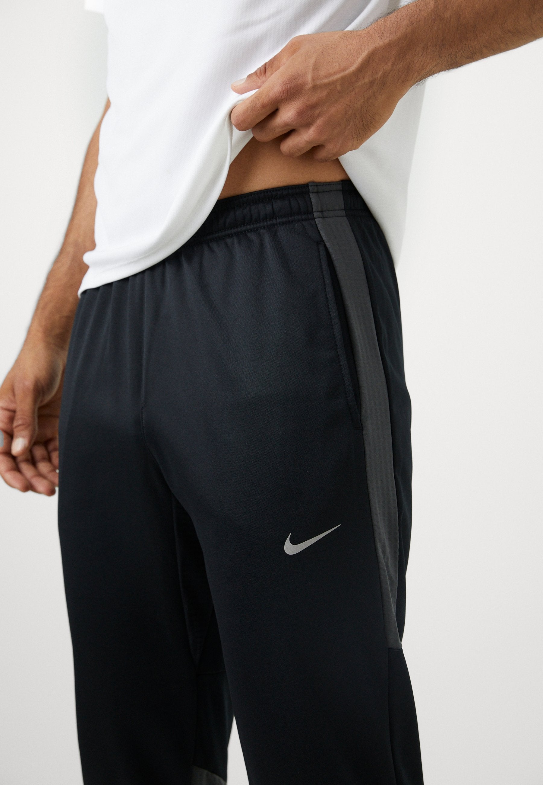 Nike Performance