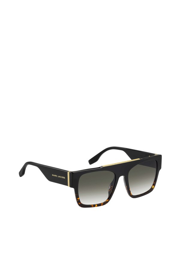 MARC JACOBS