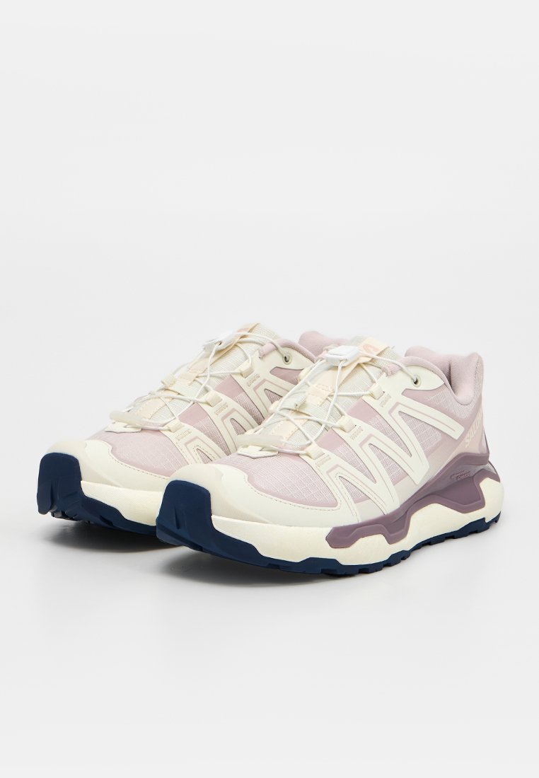 Salomon Sportstyle XC ROAM