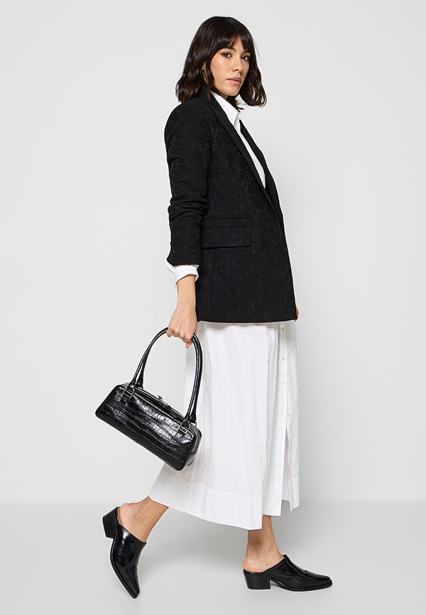 Ted Baker RELAXED FIT