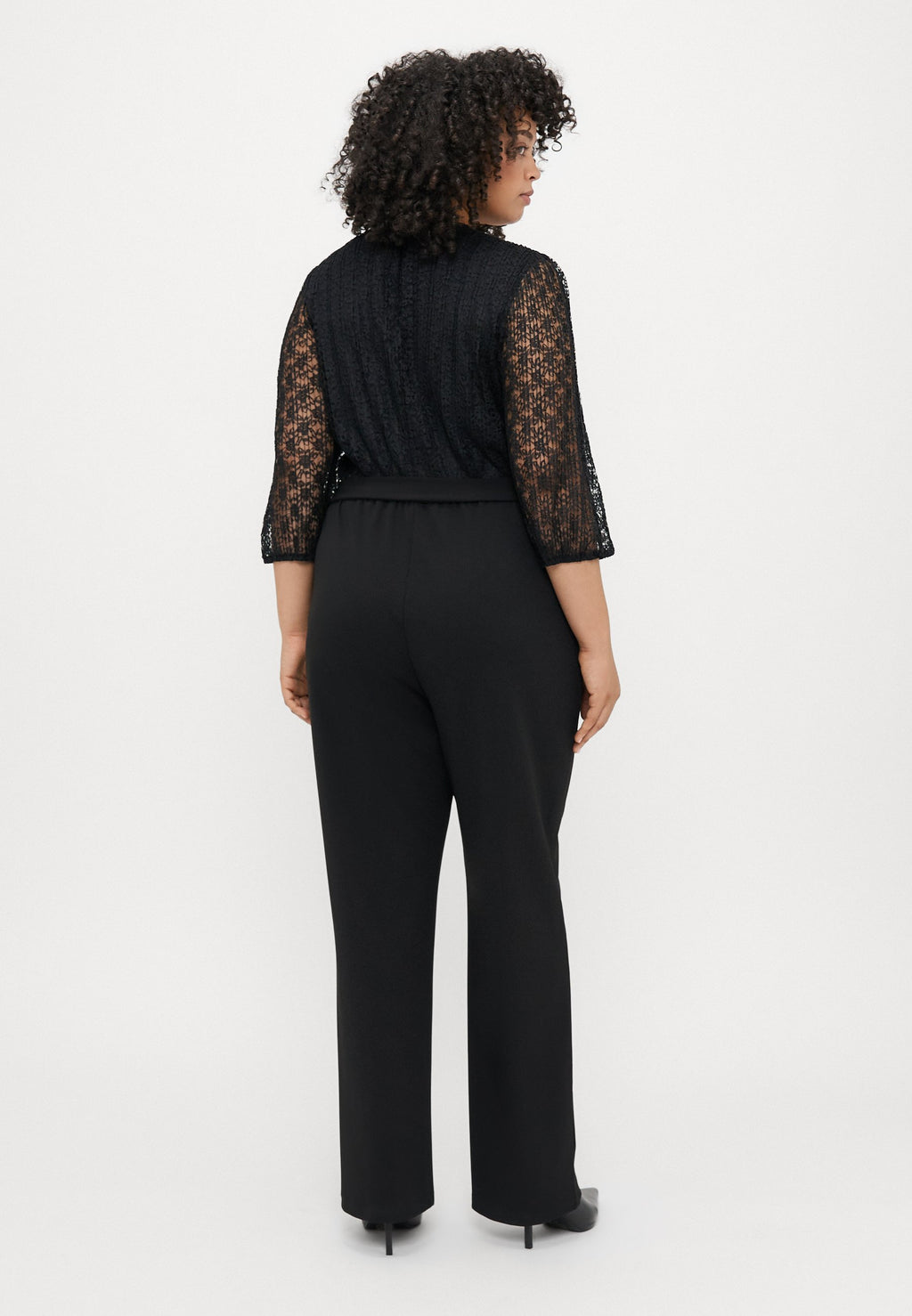 CARBETSY 3/4 WRAP V NECK  Media 4