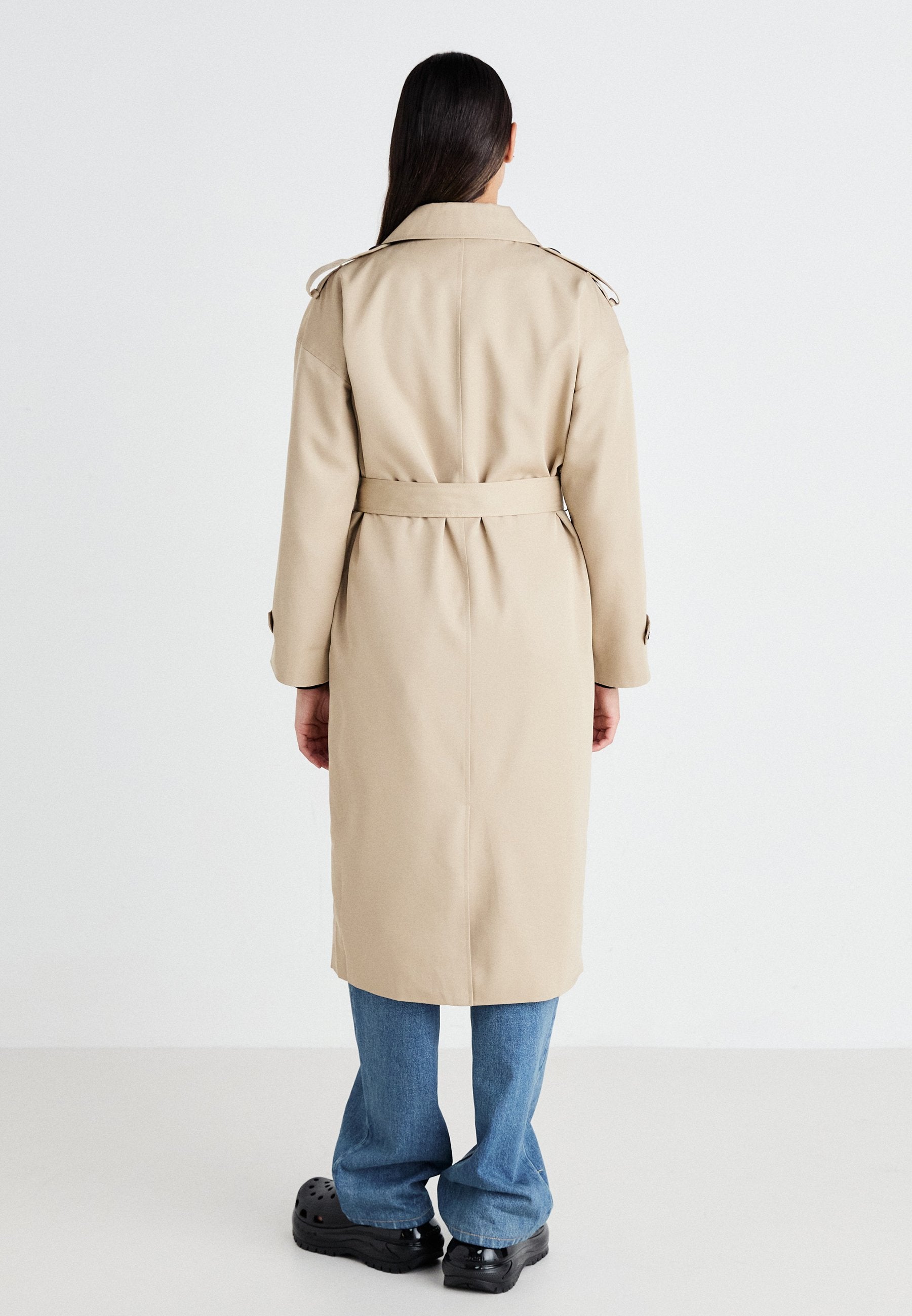 VILA VIADDISON Belted