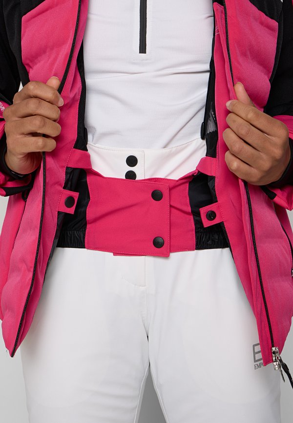 EA7 Emporio Armani