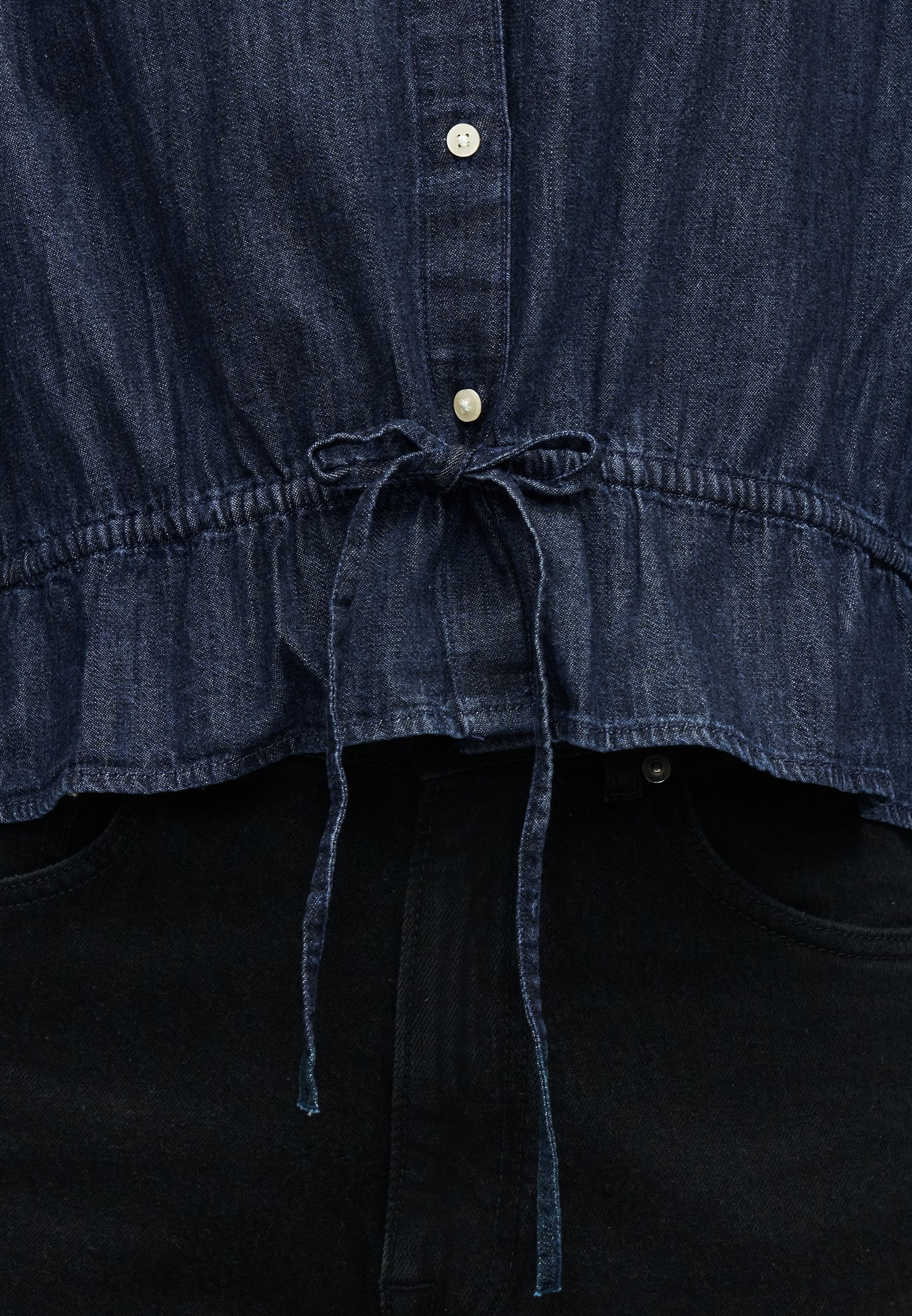 GAP TIE WAIST SHIRT