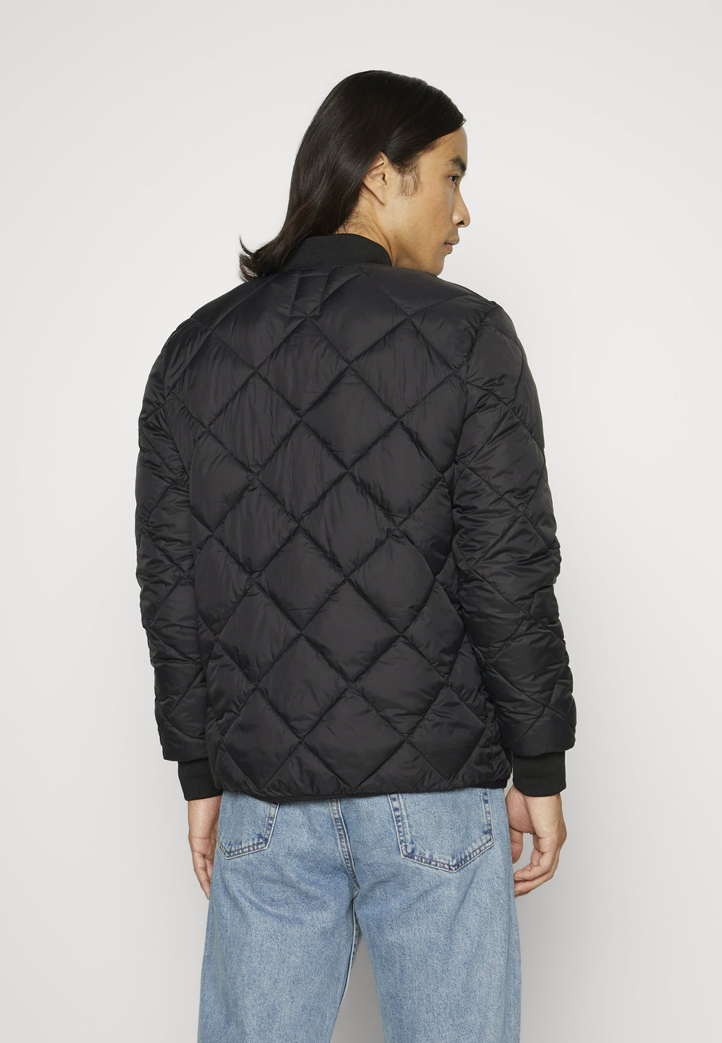 QUILTED Media 8