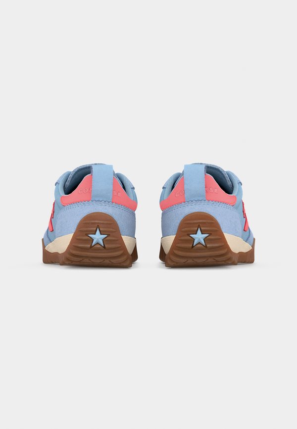 Converse RUN STAR TRAINER UNISEX