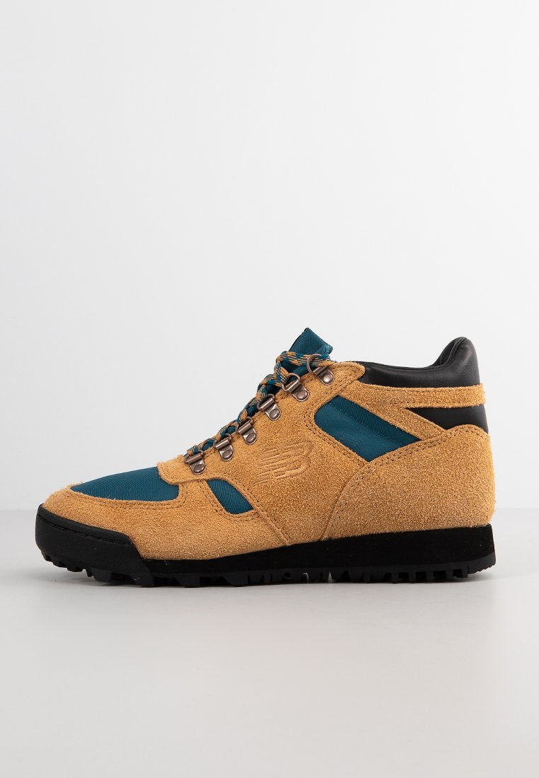New Balance URAINV1