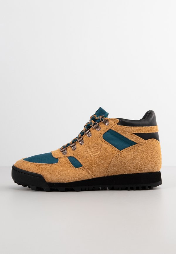 New Balance URAINV1