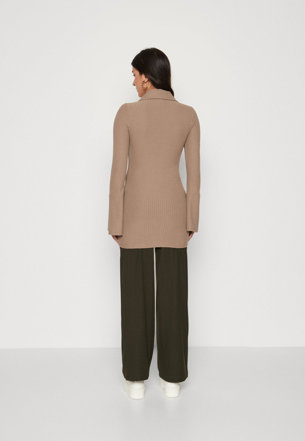 ONLNELLA BUTTON CARDIGAN Media 4