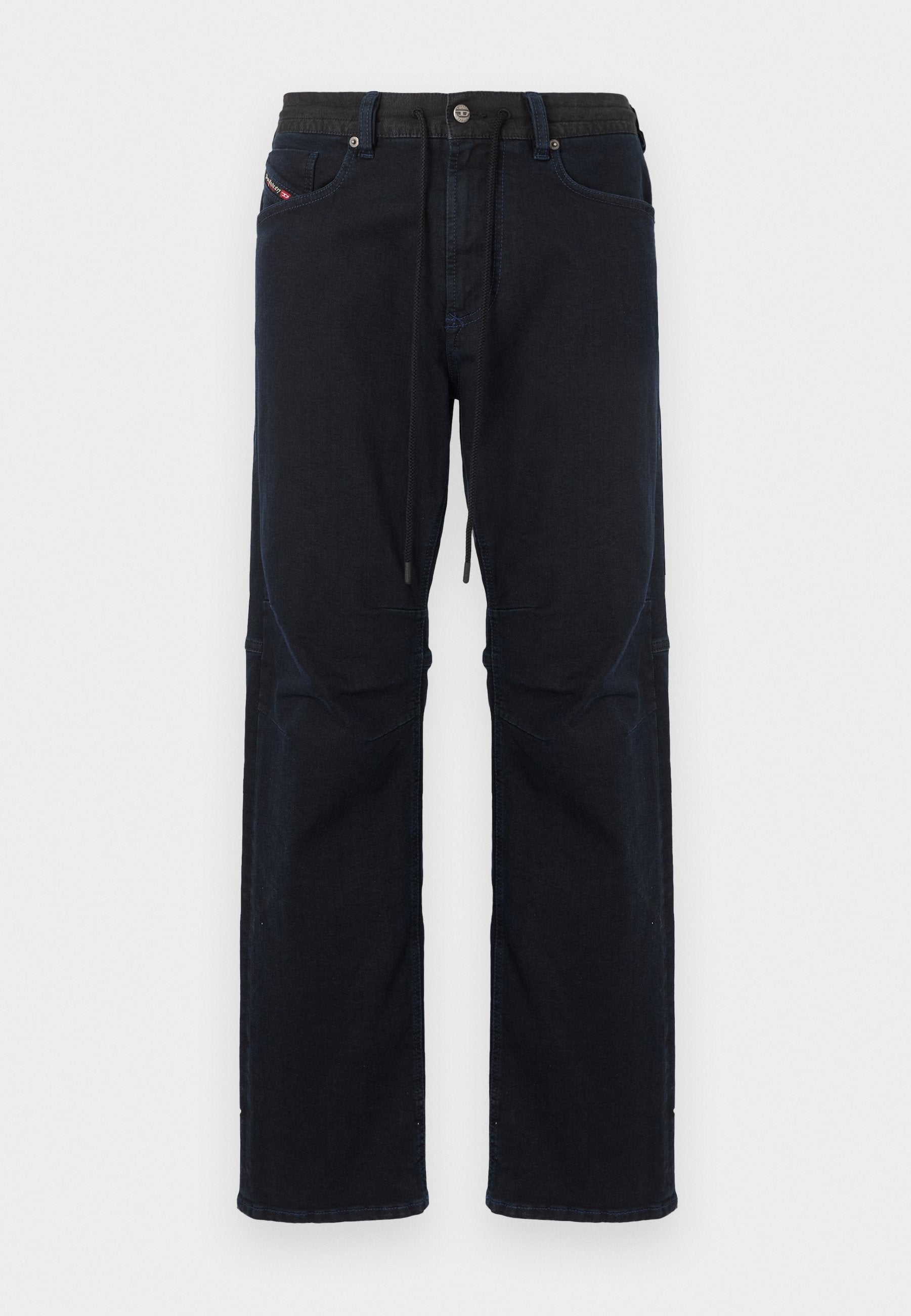 Dunkel marineblaue Jeans mit lockerem Schnitt, ausgestattet mit einem Tunnelzugbund, fünf Taschen und dezenten kontrastierenden Nähten.