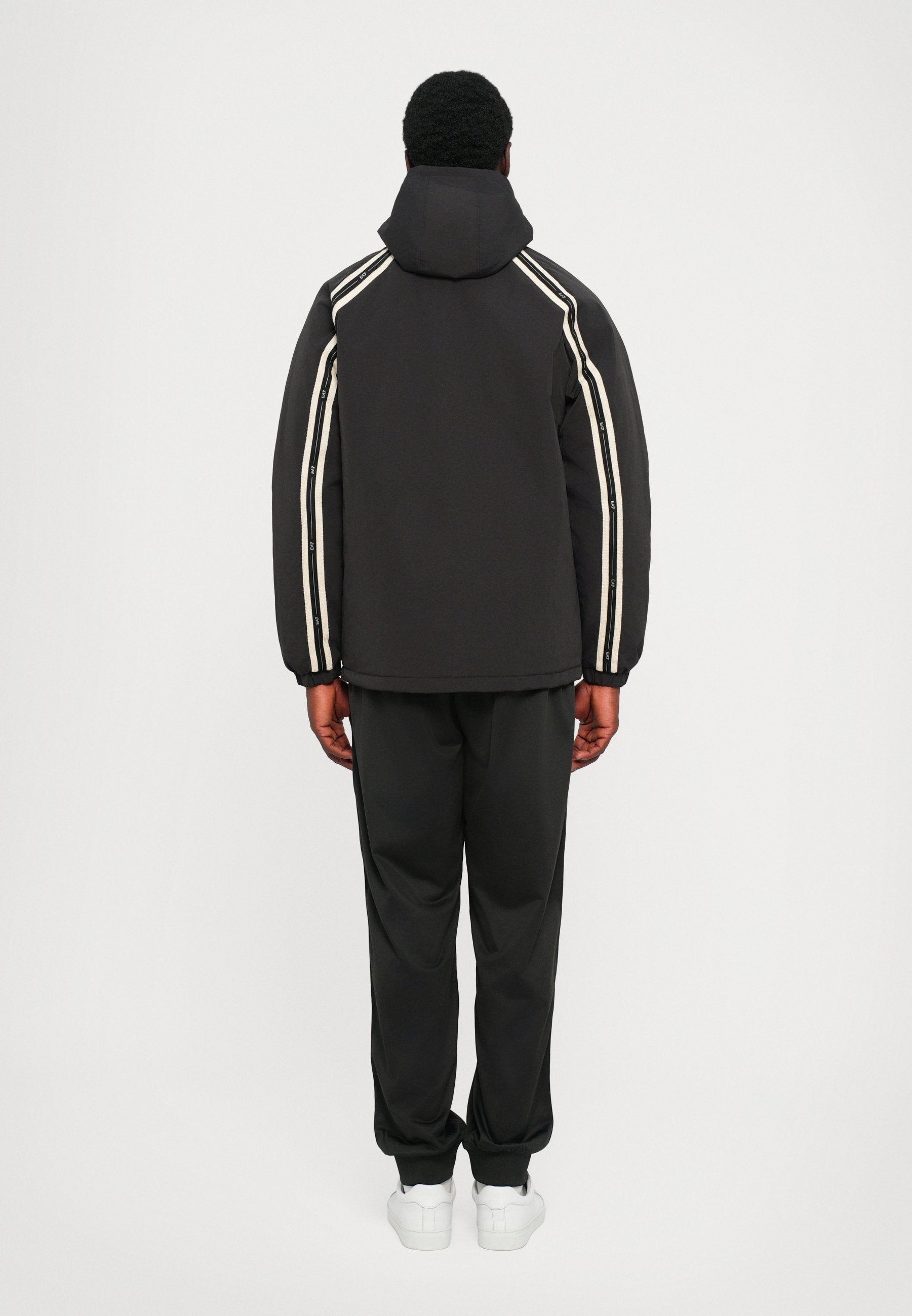EA7 Emporio Armani Outdoorjacke Media 4