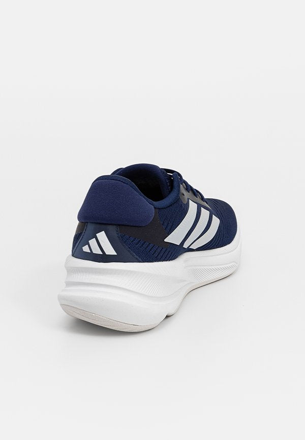 adidas Performance SUPERNOVA EASE