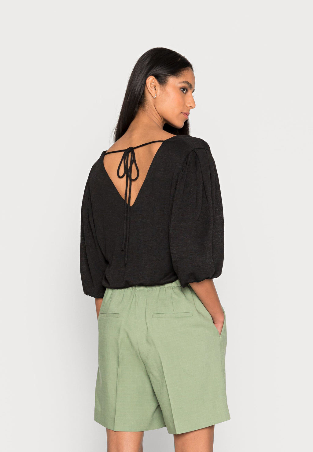 Lindex TOP SARA