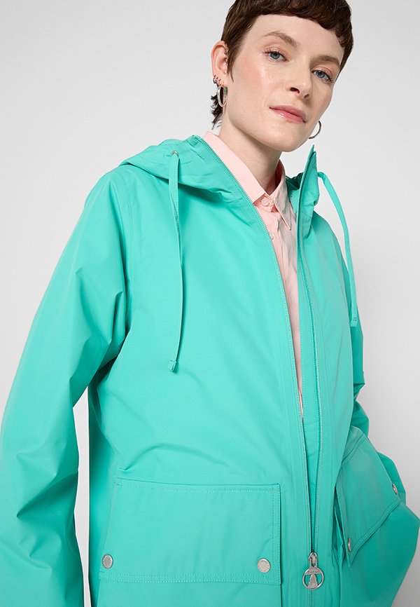 Barbour AZALEA