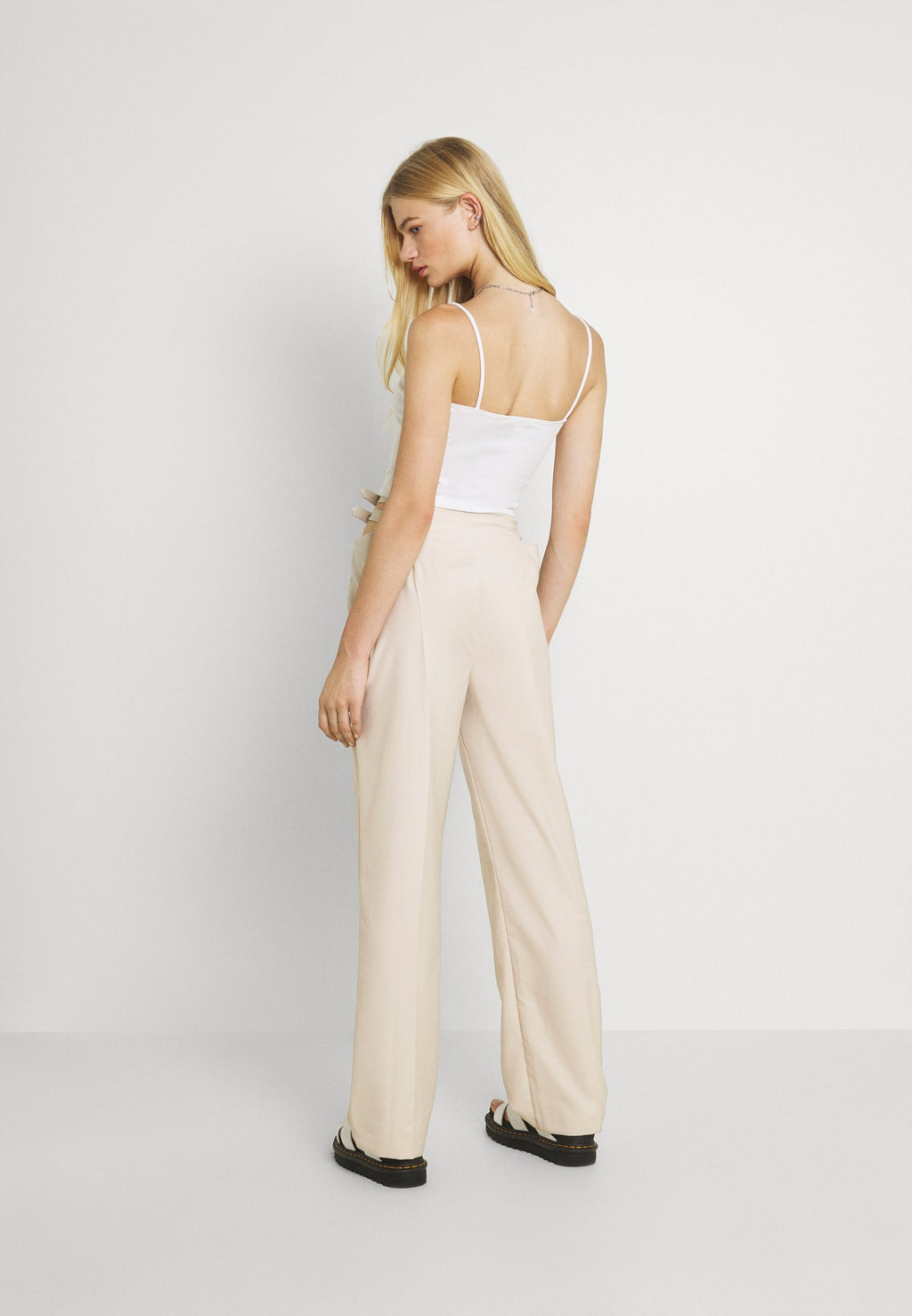 Nly by Nelly BUCKLE HIGH WAIST PANTS