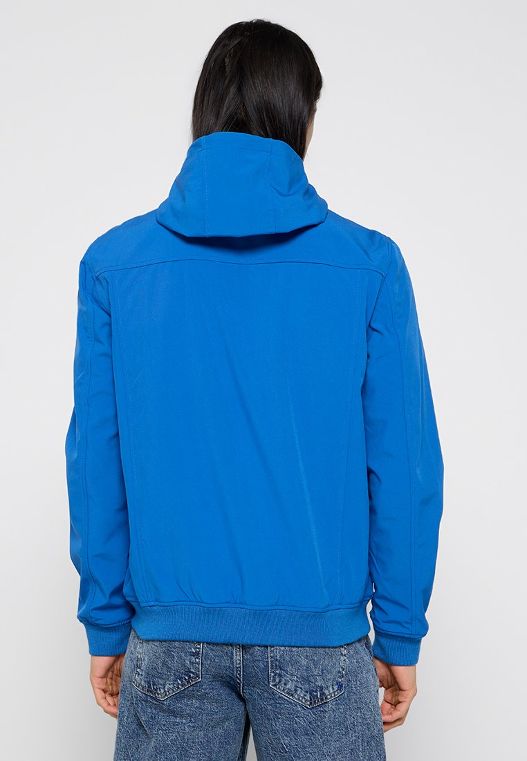 Lyle & Scott