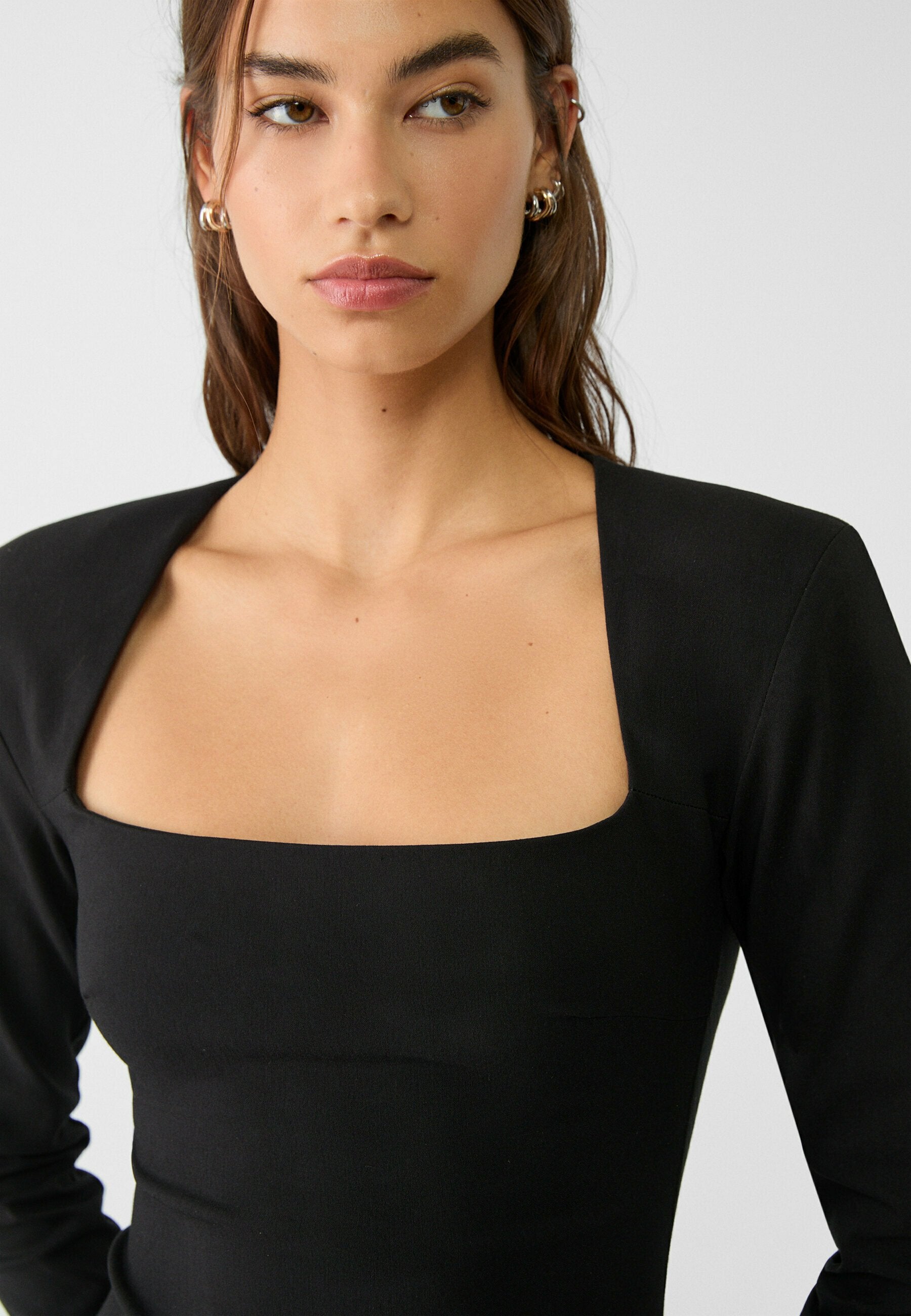 Stradivarius SHORT WITH SQUARE-CUT NECKLINE