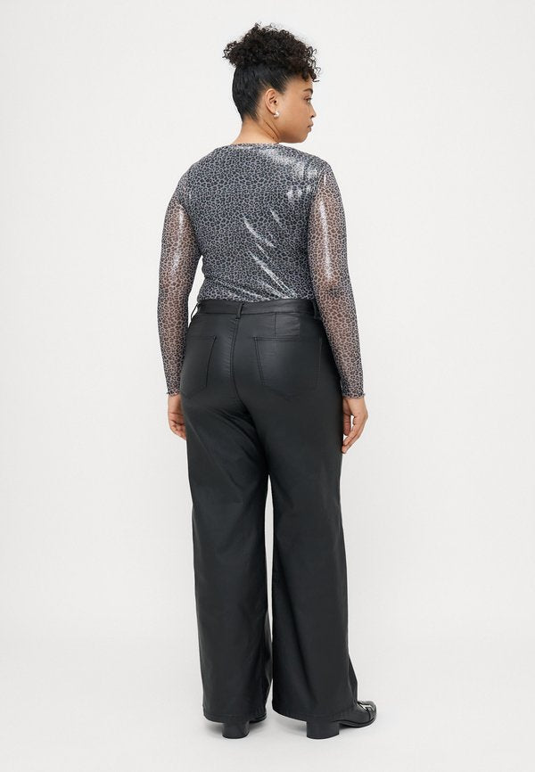 Vero Moda Curve VMCKAYLA WIDE COATED