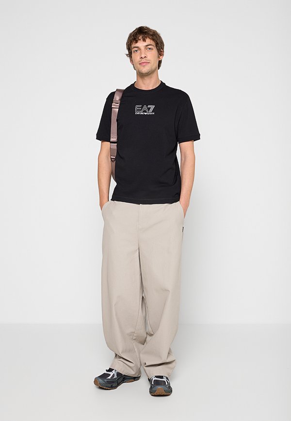 EA7 Emporio Armani