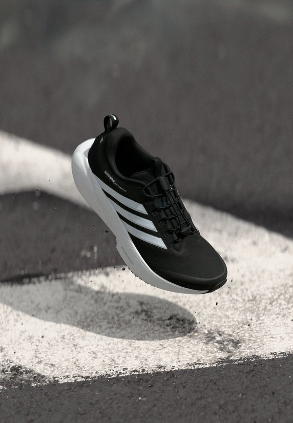 adidas Performance SUPERNOVA RISE 3 ADAPTIVE - Road running shoes - core black/footwear white/carbon