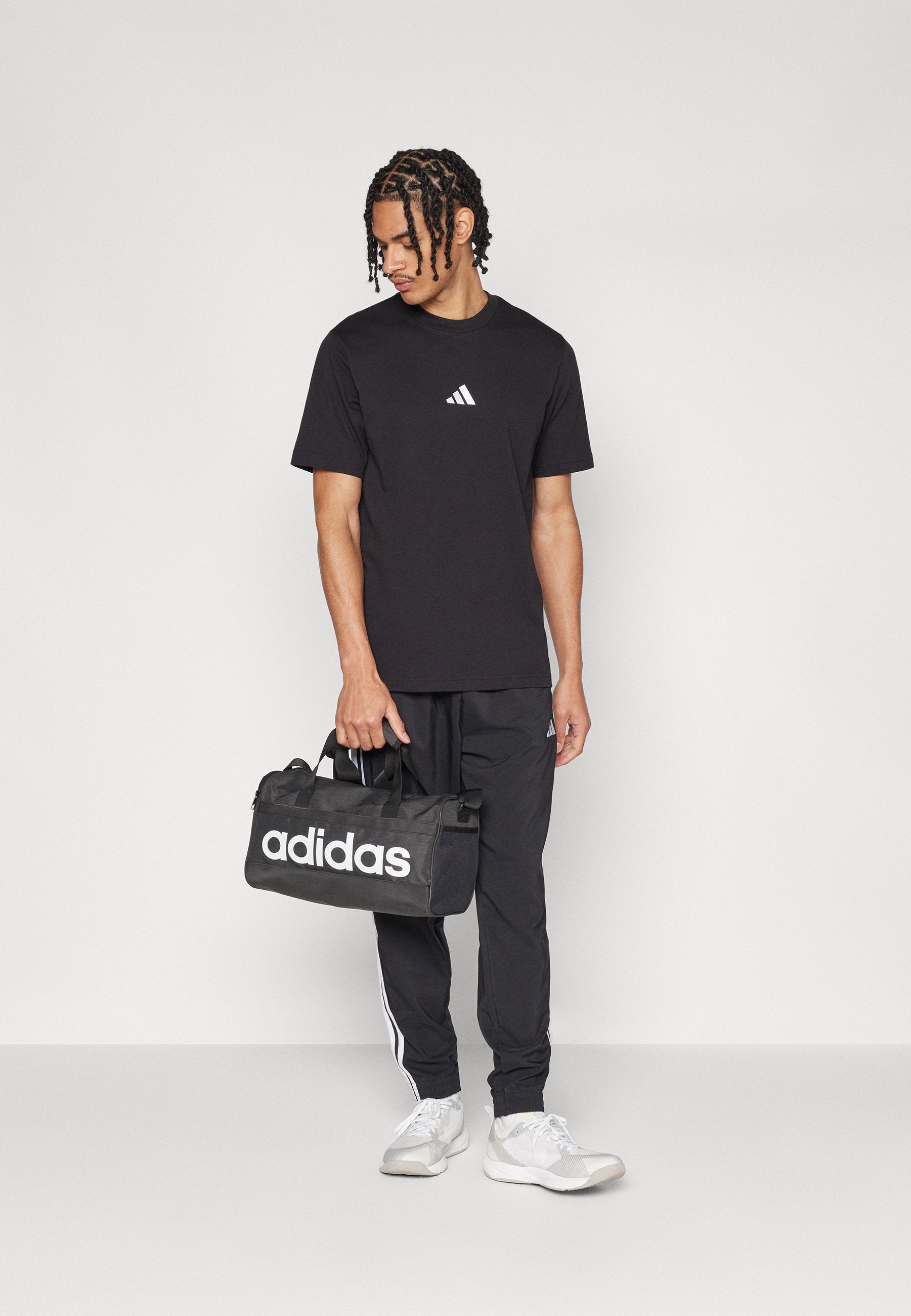 adidas Sportswear ESSENTIAL THREE STRIPES