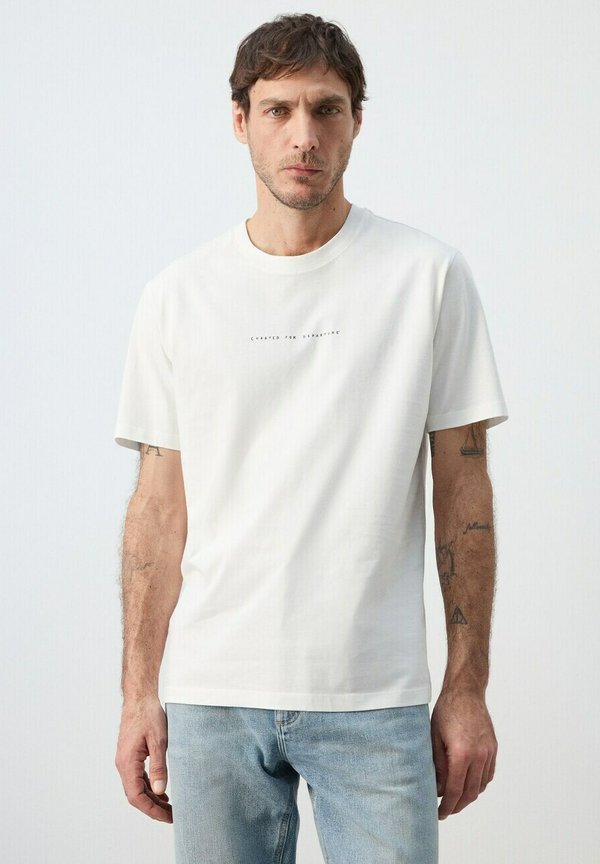 Mango Print T-shirt - white