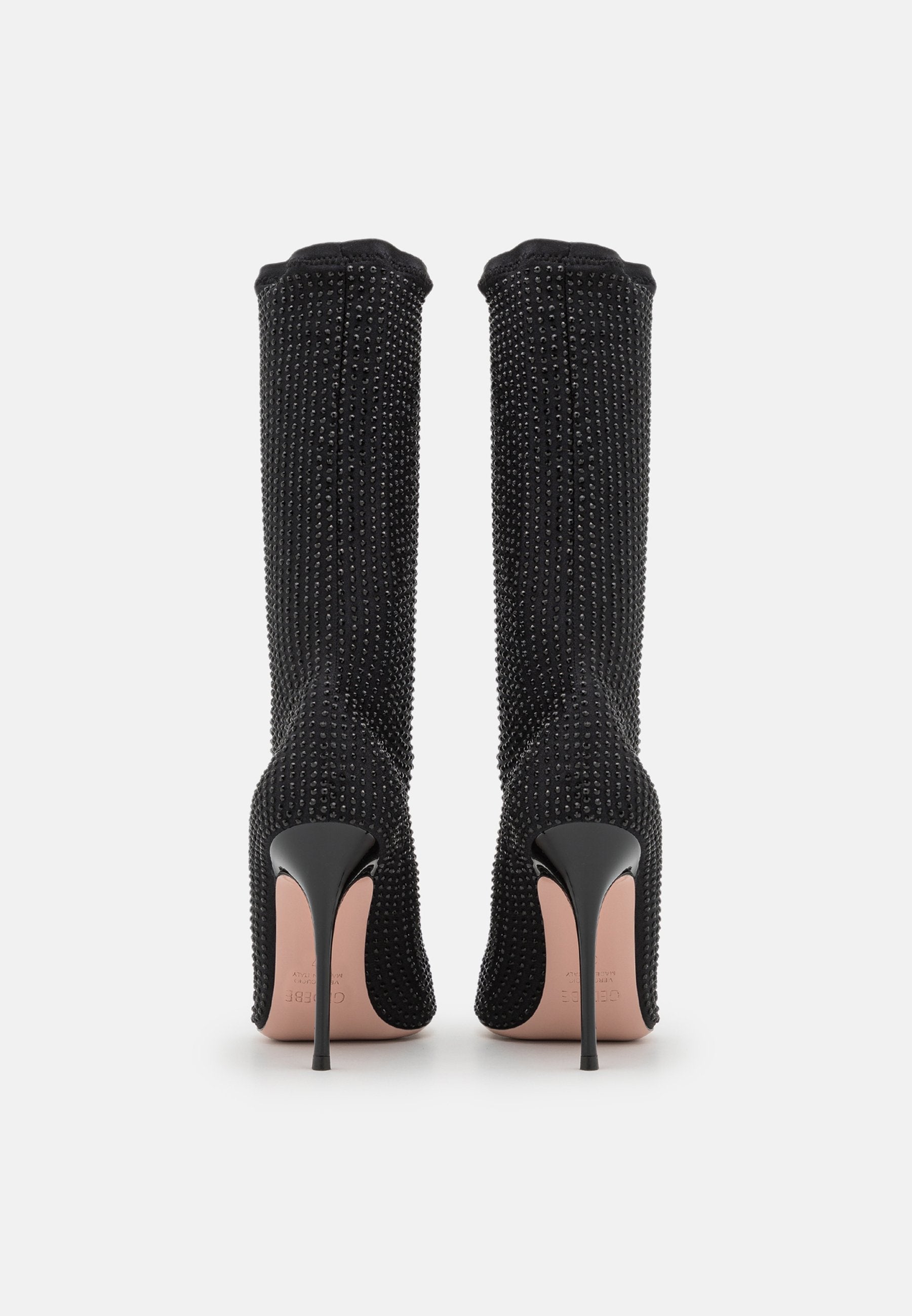 GEDEBE LOGAN BOOTIE