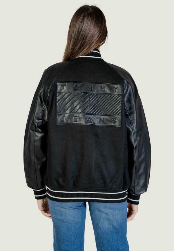 Tommy Jeans