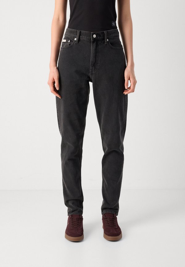 Calvin Klein Jeans MOM